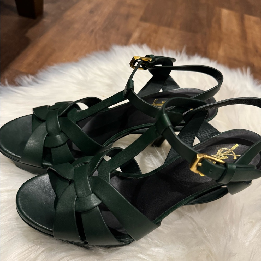 Yves Saint Laurent Tribute Green Leather Platform High Heels